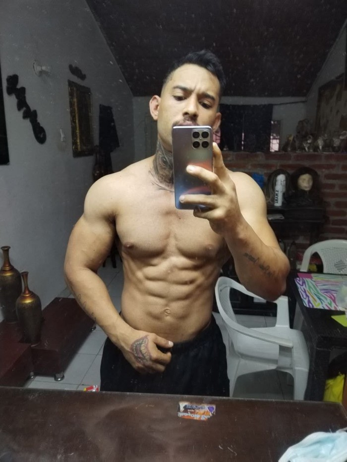 Soy hombre venezolano dotado atractiva bb