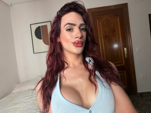 SENSUAL CHICA TRANS FIESTERA PRIMERA VEZ EN MARBELLA