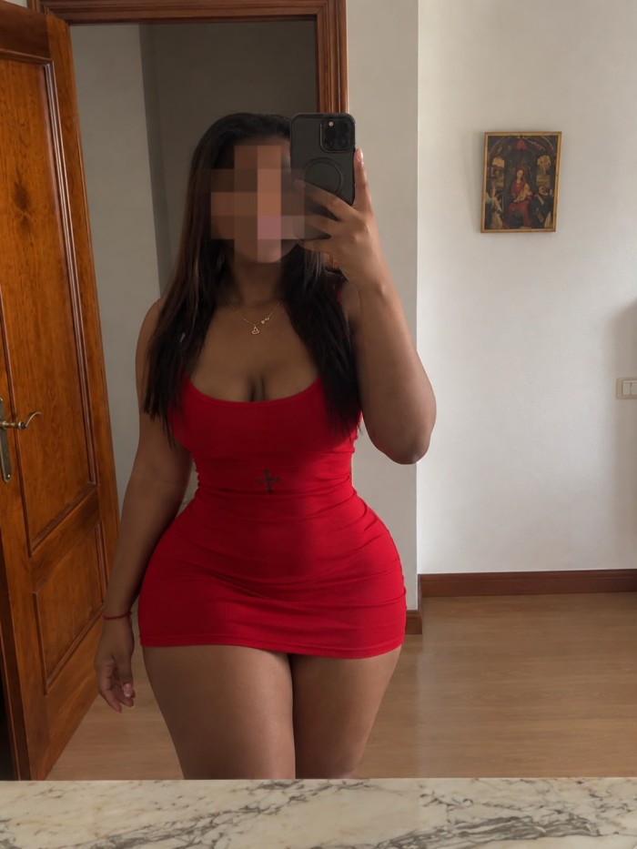 MORBOSA, VICIOSA Y FIESTERA. RECIEN LLEGADA A SAMA
