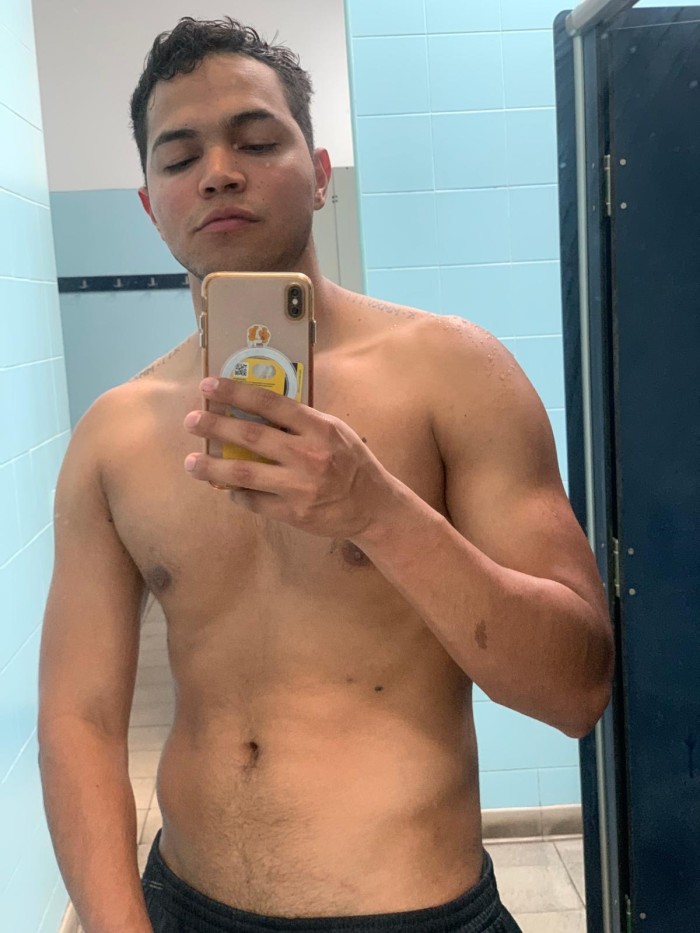 MYLO moreno pollon colombiano para tu culito 24h