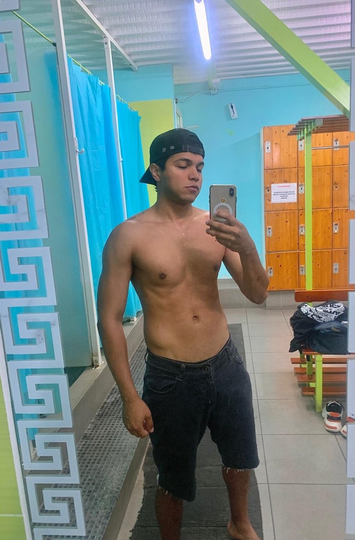 MYLO moreno pollon colombiano para tu culito 24h