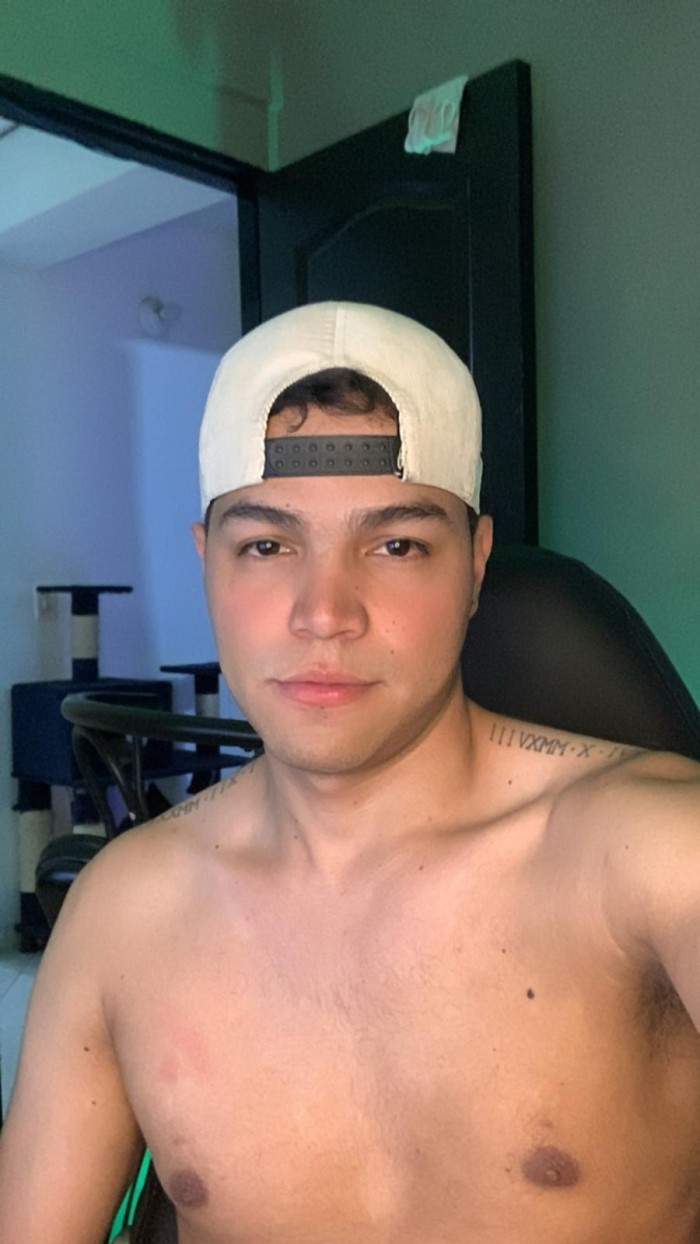 MYLO moreno pollon colombiano para tu culito 24h