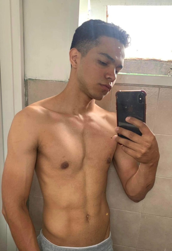 MYLO moreno pollon colombiano para tu culito 24h