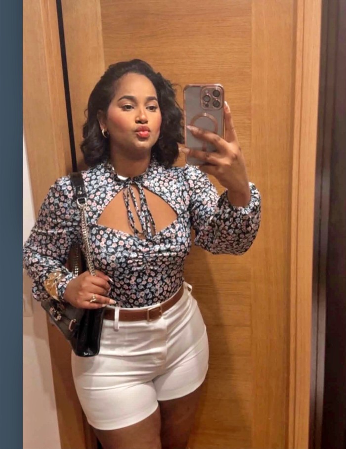 MELANY ATREVIDA FIESTERA EN PUERTO DEL CARMEN