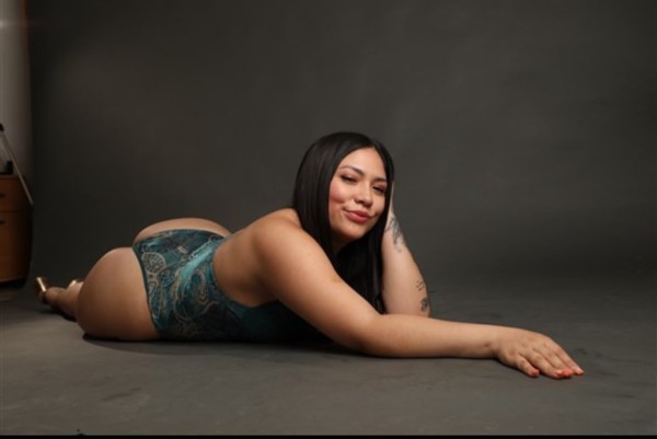 SALIDAS. SEXI ,GUARRILLA MUY SENSUAL
