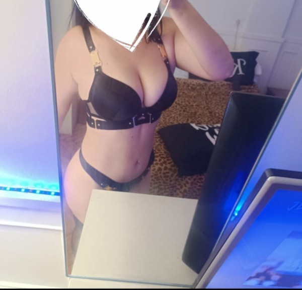 SEX Y MUY ATREVIDA,LISTA PARA CUMPRIR SU FANTASÍAS MAS OSCURAS!!