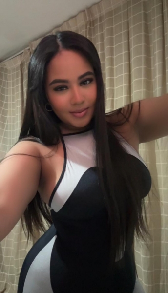 CHICA COLOMBIANA DE LUJO JOVEN Y SUPER VIBRANTE
