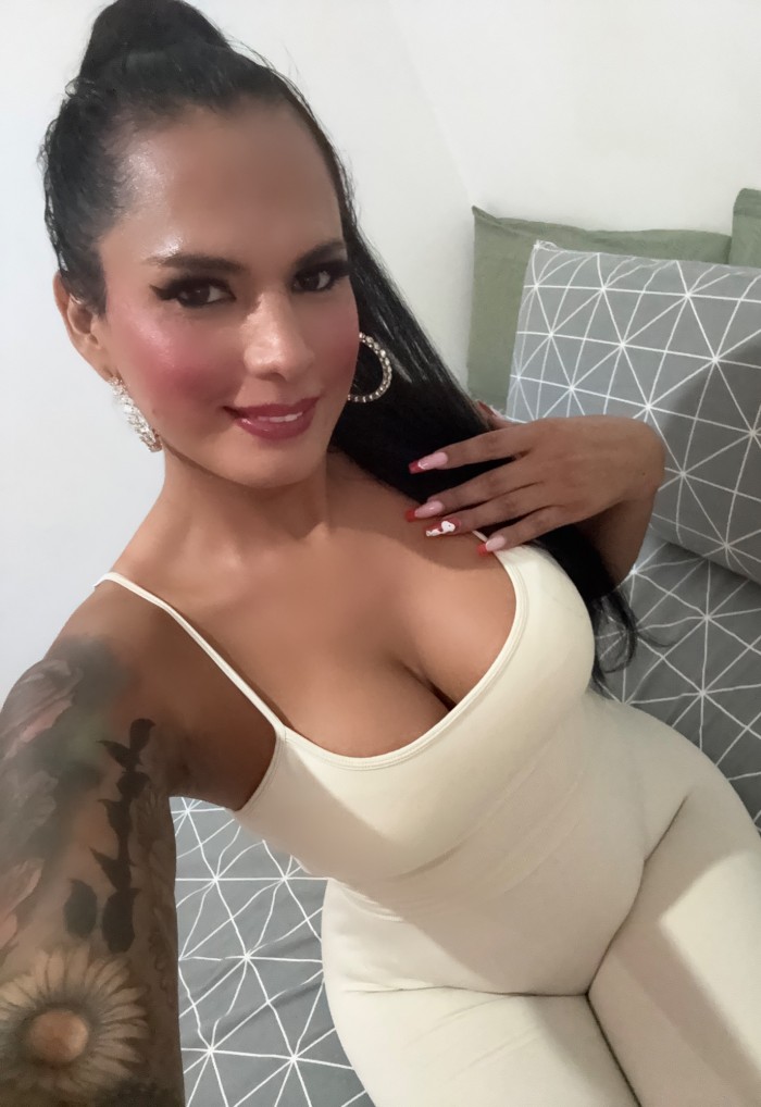 OLENKA CHICA TRANS BOMBOM EN TU CIUDAD..
