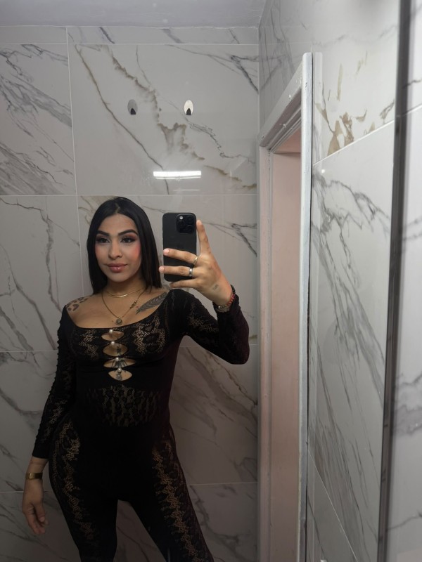 Chica trans colombiana DOTADA EN TENERIFES LOS CRISTIANOS