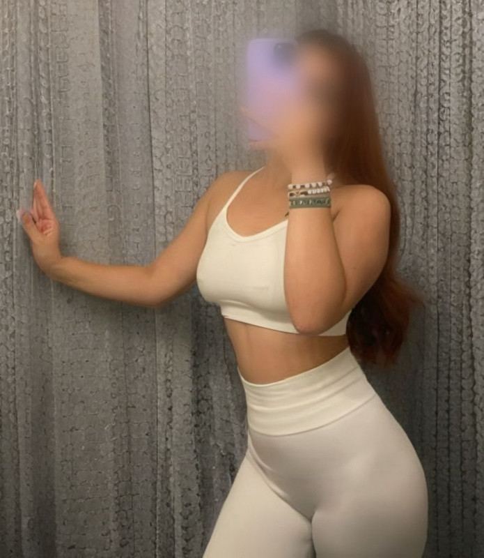 AMIGAS INDEPENDIENTES COMPARTIENDO NUEVO PISO 24H