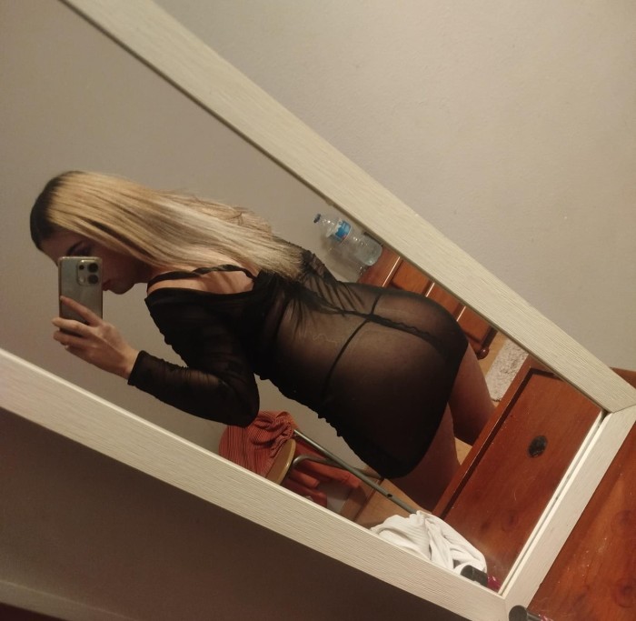 CHICA TRANS ACTIVA PASIVA VERSATIL MUY COMPLETA