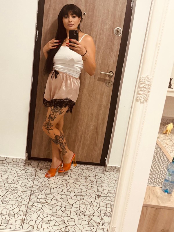 Muy atractiva