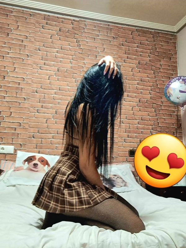 ALEJANDRA UNIVERSITARIA 19AÑOS 641942411 PAMPLONA