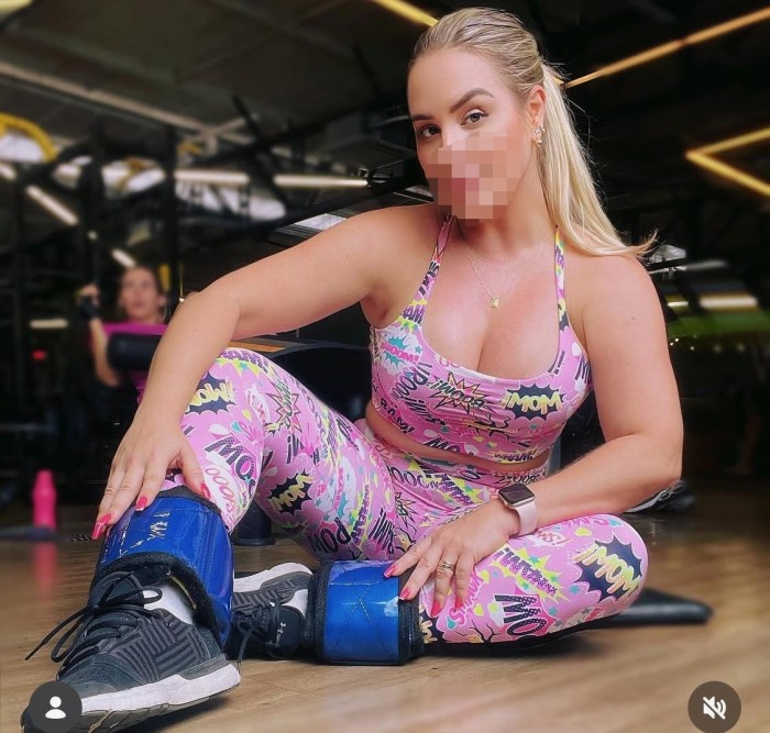 FOTOS REALES RUBIA GUAPÍSIMA