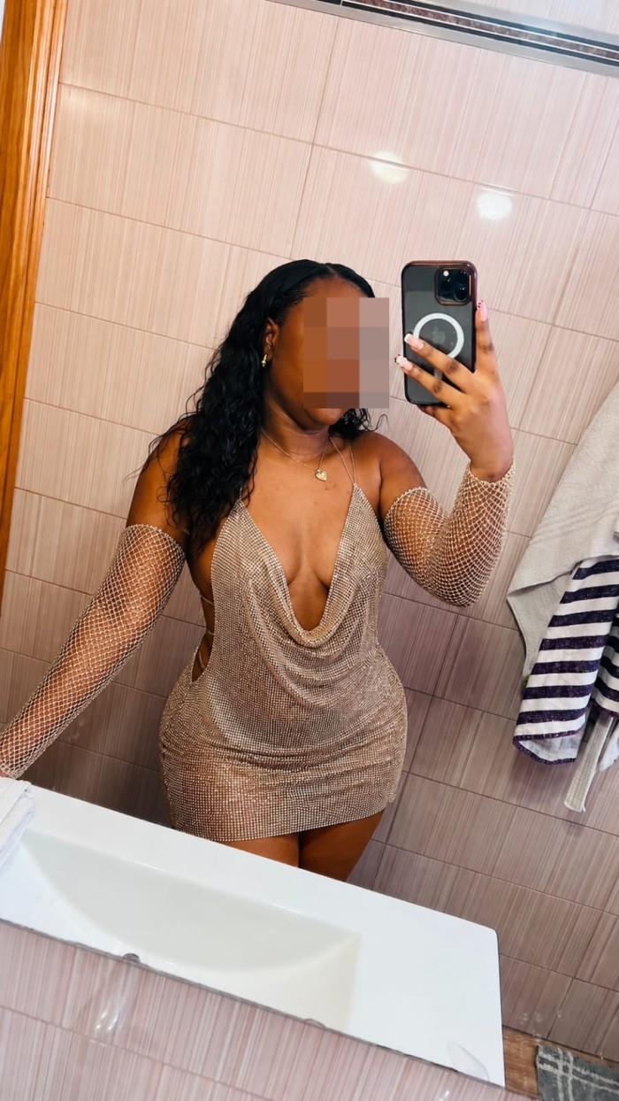 ARDIENTE SENSUAL APASIONADA DESEOSA DE SEXO