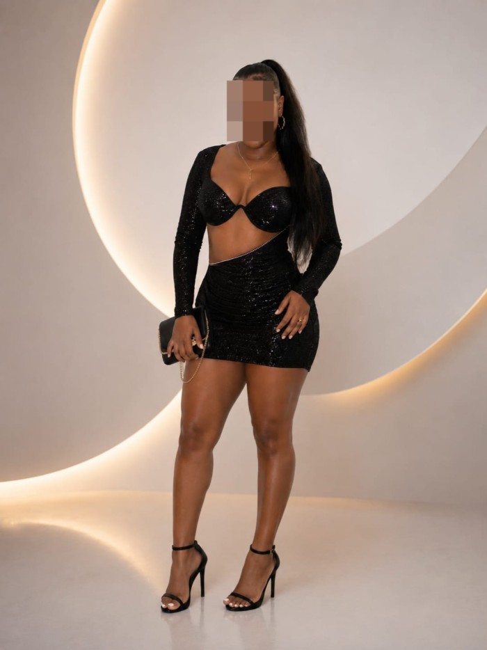 ARDIENTE SENSUAL APASIONADA DESEOSA DE SEXO