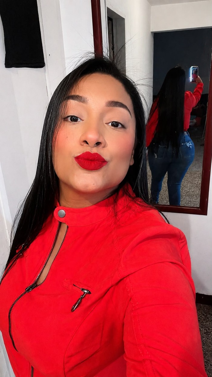 VENEZOLANA DE LUJO EXPLOSIVA Y MORBOSA