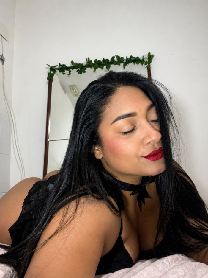 VENEZOLANA DE LUJO EXPLOSIVA Y MORBOSA