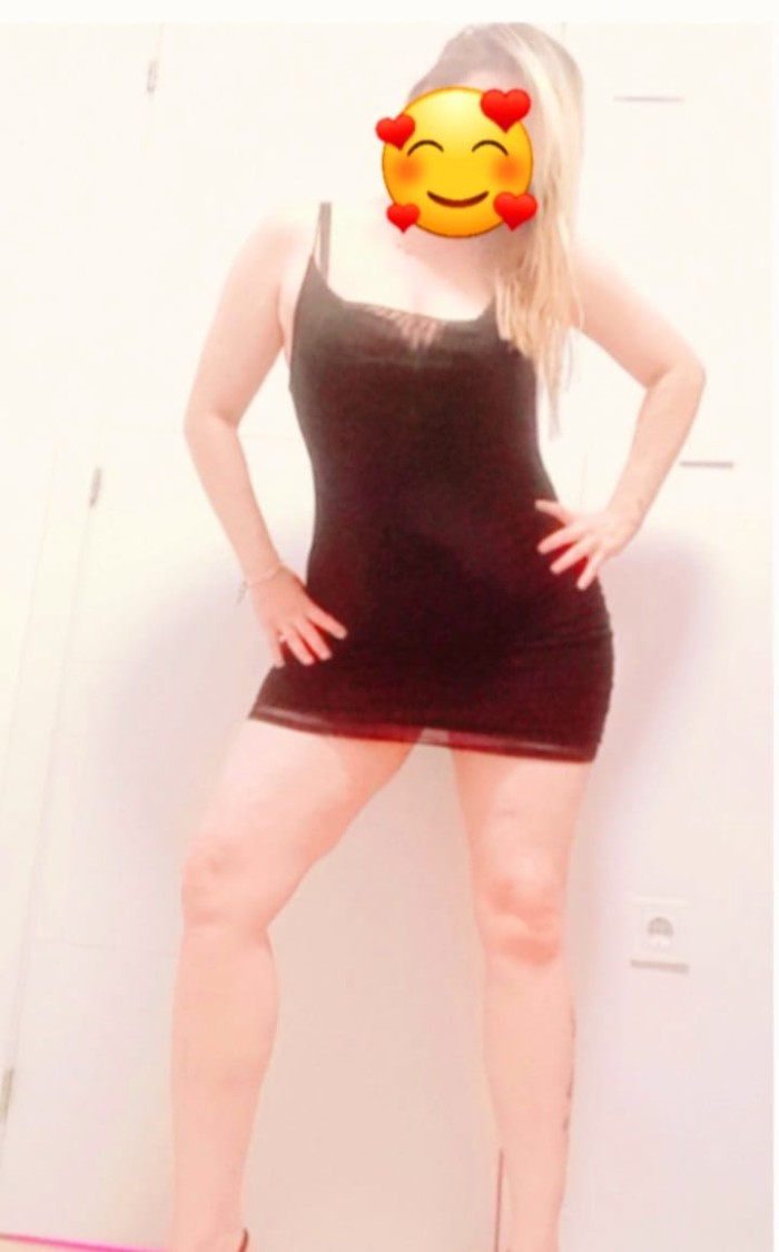 SEXY RUBIA CARIÑOSA EN EL PILAR VEN A CONOCERME