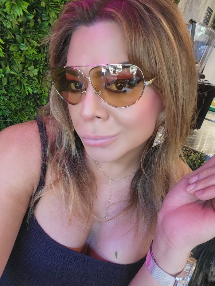 VIOLETA FERRER CHICA TRANS SEDUCTORA APASIONADA EN FUENGIROLA 100% REAL