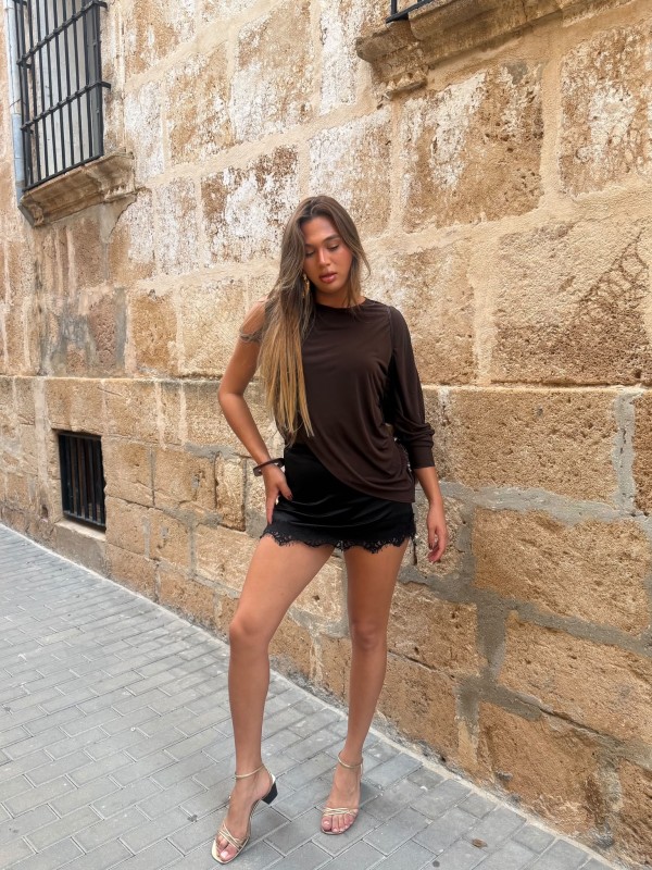 IMPLICADA, SENSUAL Y APASIONADA, 699781156