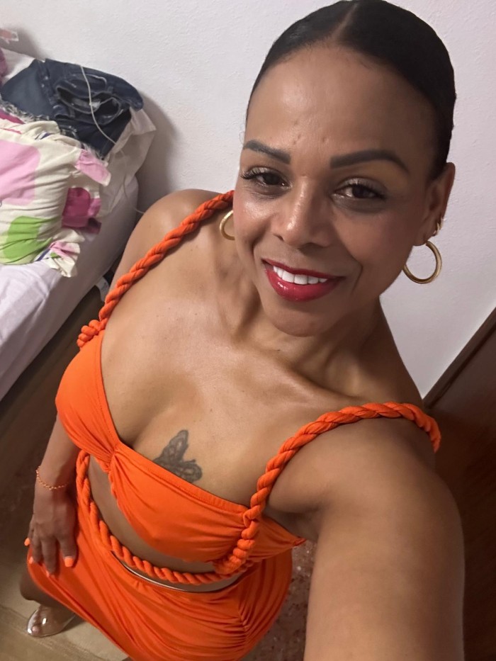 CULONA Y PICARA