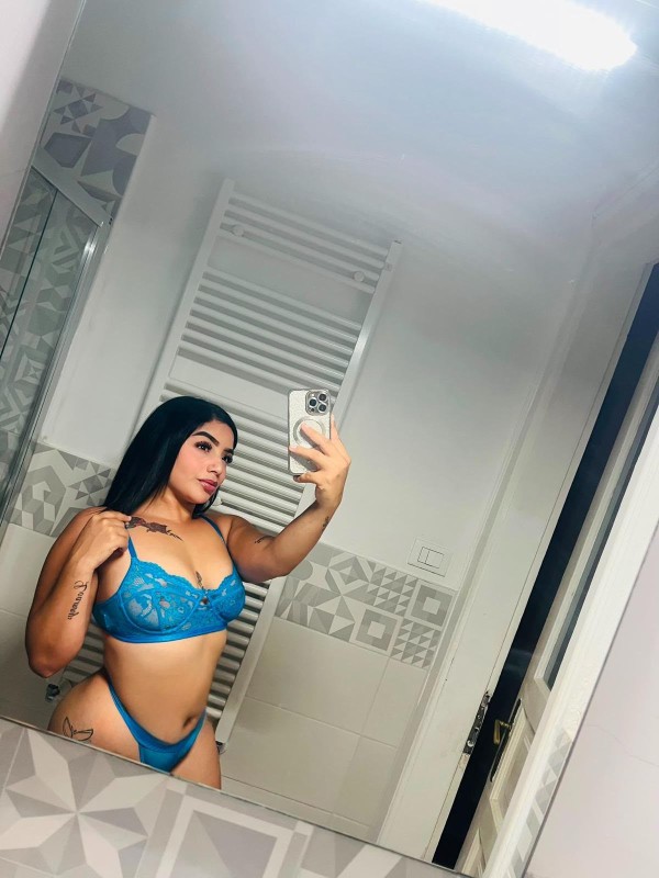 ANDREA JOVEN VENEZOLANA NOVEDAD MUY COMPLETA-614410566
