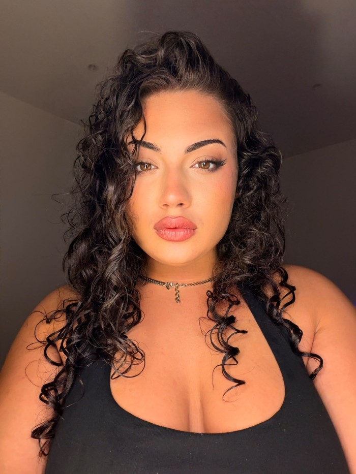 EN PALMA CENTRO FACEFUCK EXQUISITO FIESTERA ADICTA AL SEXO INTENSO