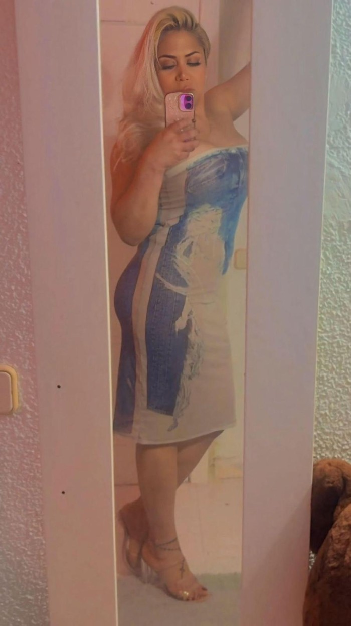 EN PLAYA DE EN´BOSSA TRANS EXQUISITA¡ULTIMOS DIAS¡