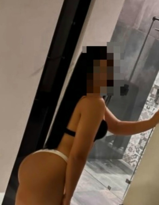 Laura nueva recién regada en tu cuidad