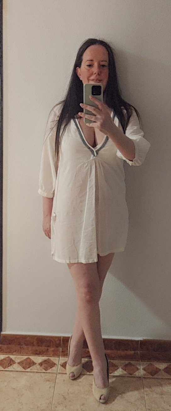 ESPAÑOLA TU VECINA TRAVIESA