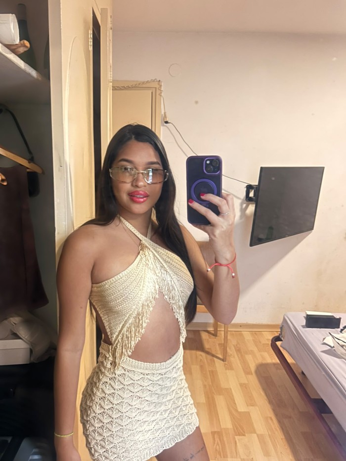 NAHOMI JOVENCITA PASIONAL EN GRANADA
