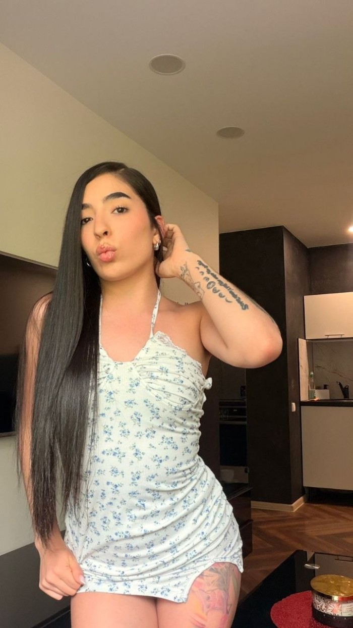 MEGAN DULCE COLOMBIANA , LUJO Y PLACER , FIESTERA