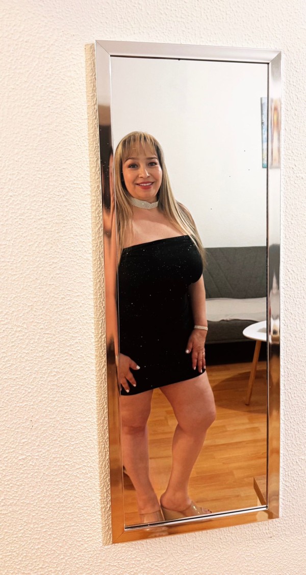 Muñequita colombiana, lo que tanto buscabas 24h