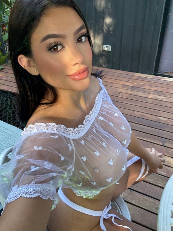 Latina hermosa fogosa