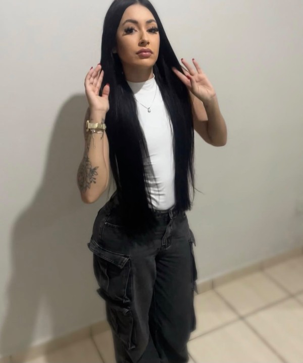 NOVEDAD ,latina fiestera y sexy