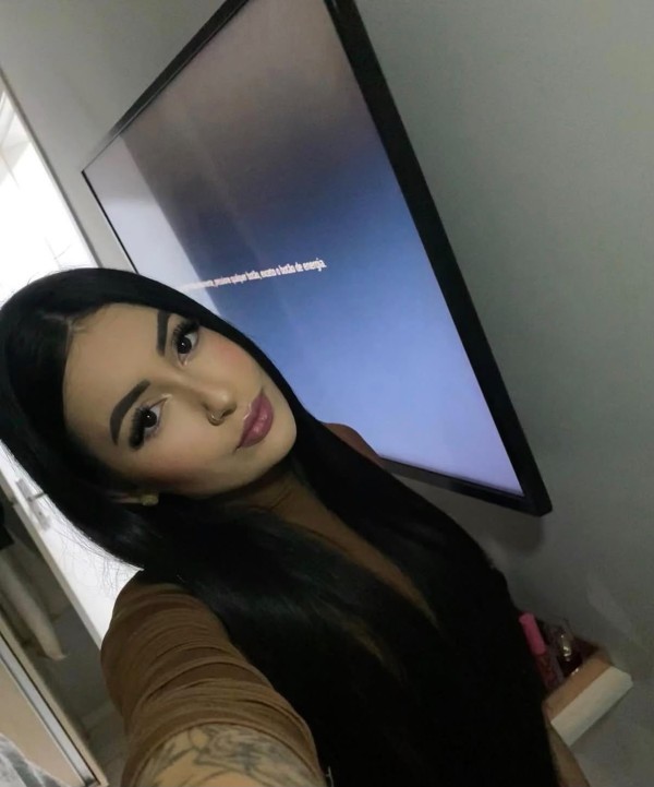 NOVEDAD ,latina fiestera y sexy