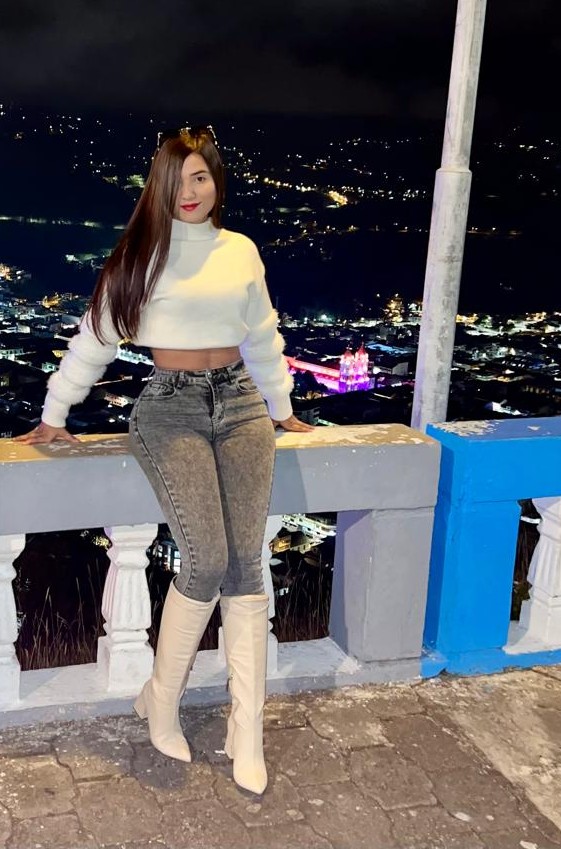 CANDY ATREVIDA EN USERA MADRID DISPUESTA A TODO