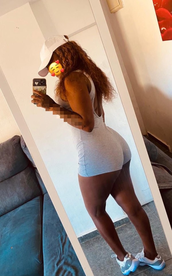 JOVENCITA MULATA COLOMBIANA GUAPISIMA 21 AÑOS NOVEDAD