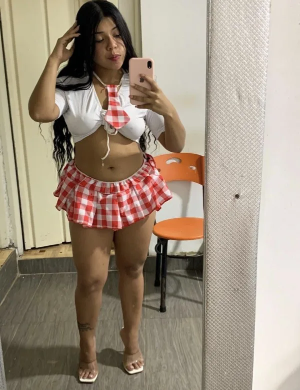 Escort jovencita de lujo colombiana