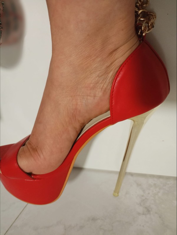 MARI NINFOMANA PUBIS PELUDISISIMO EN OVIEDO, EN MI CASA MEDIA HORA 70€