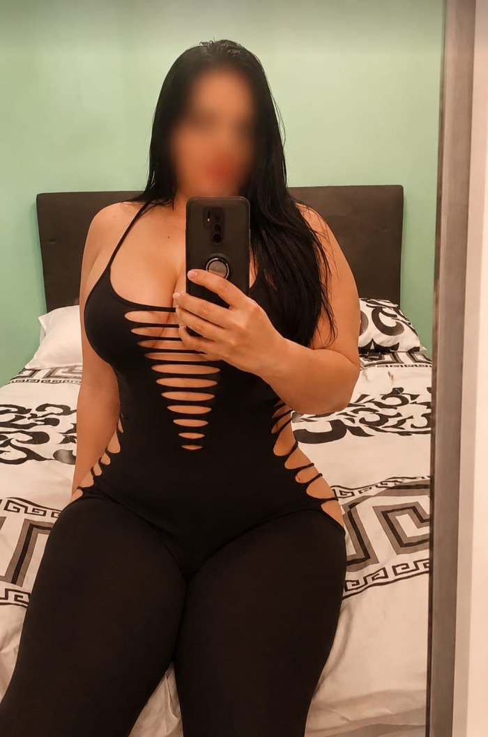MUJER EXQUISITA COMPLACIENTE A TUS CAPRICHOS