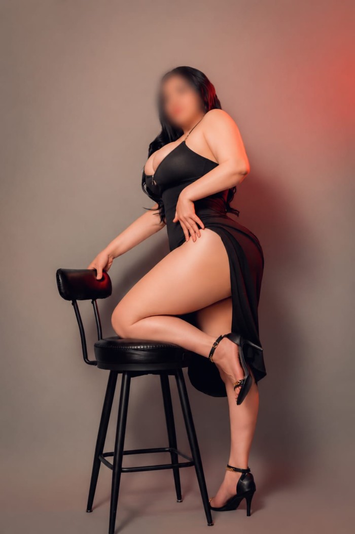 MUJER EXQUISITA COMPLACIENTE A TUS CAPRICHOS