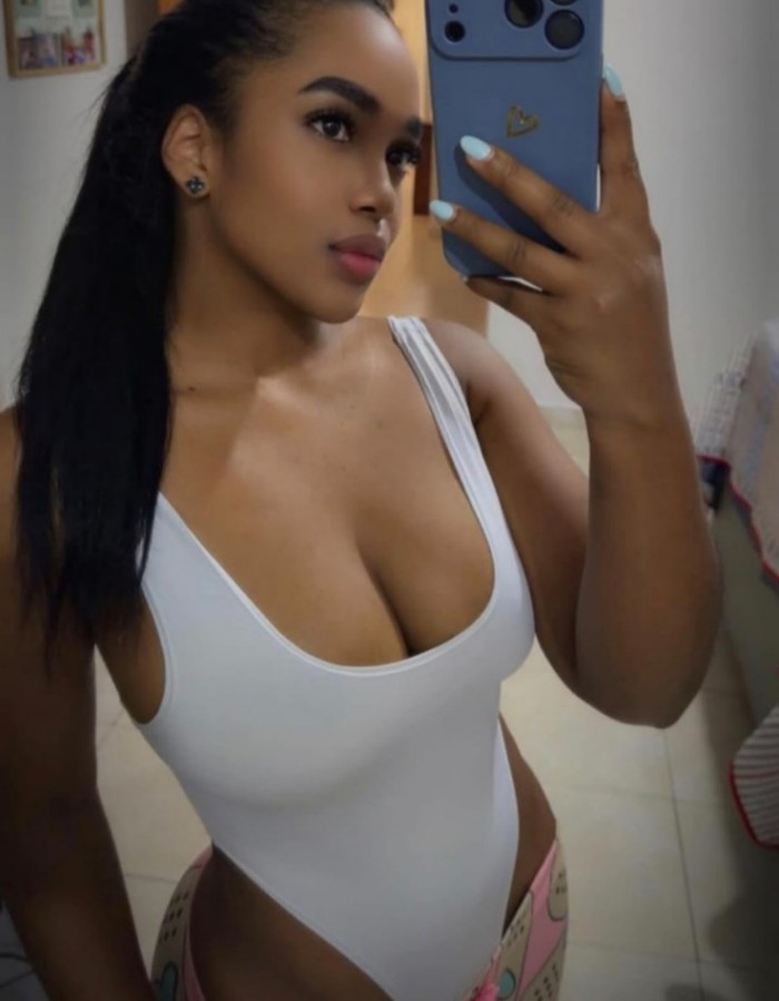 IMPLICADA, JUGUETONA Y PLACENTERA. ¡VEN Y PRUÉBAME!