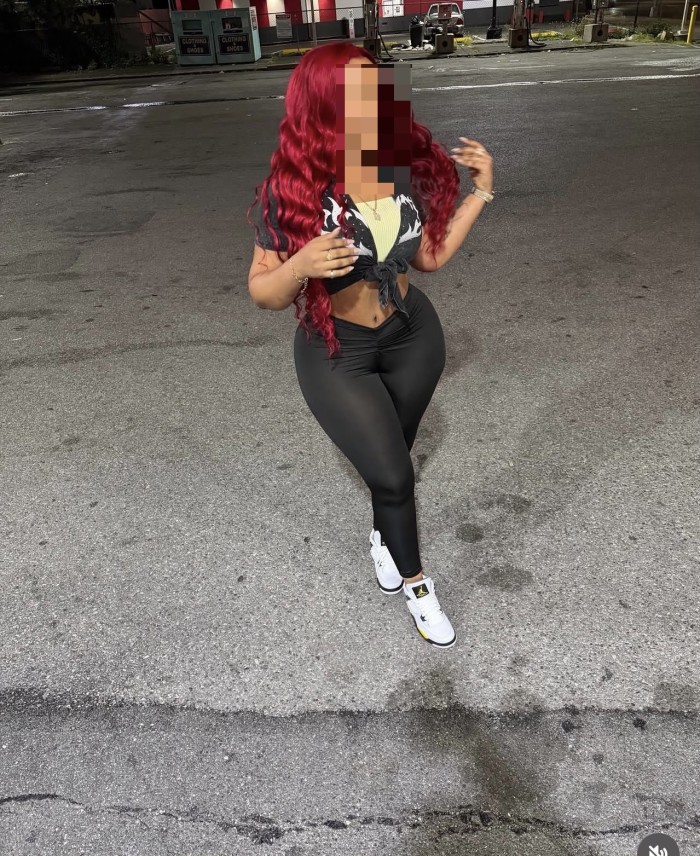 Hermosa mujer Joven, agradable muy complaciente