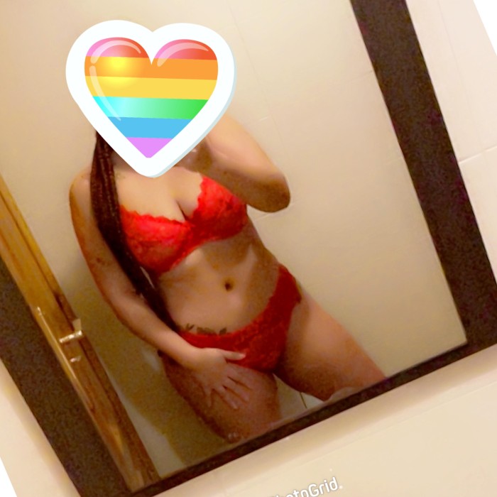 DELICIOSA CON GANAS DE SEDUCIRTE EN LA CAMA