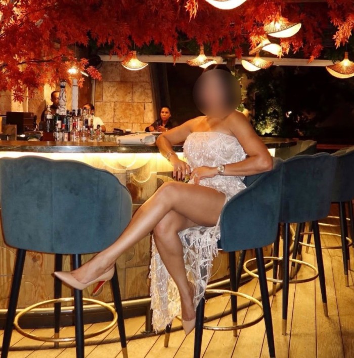 MARIA SEVILLANA,ELEGANCIA Y DIVERSION EN ALGECIRAS