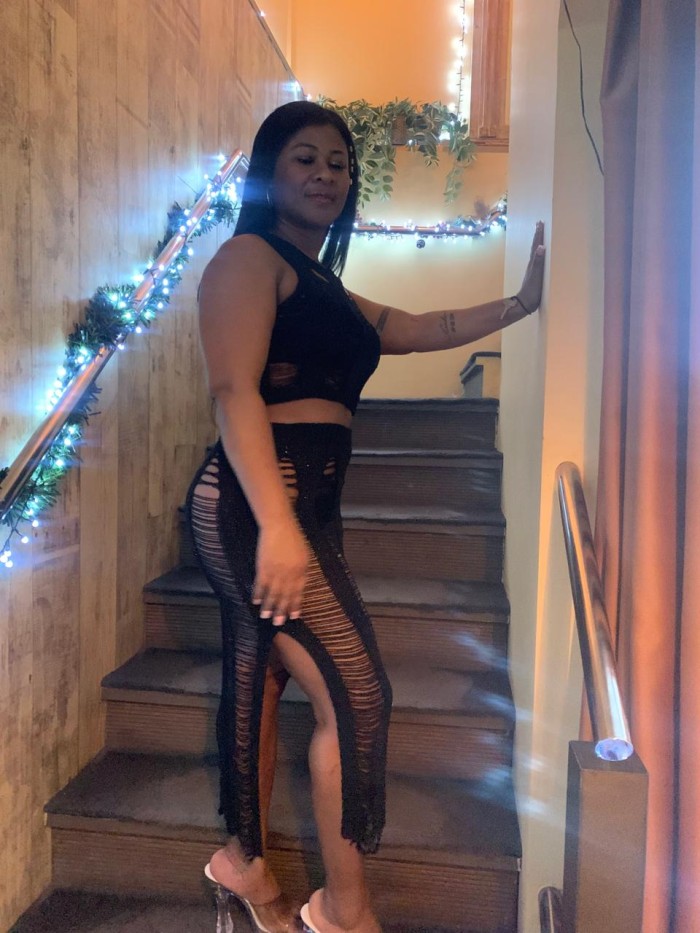 CHICA ATRACTIVA JOVEN RECIEN LLEGADA TU MEJOR COMPAÑÍA EN BALENYA