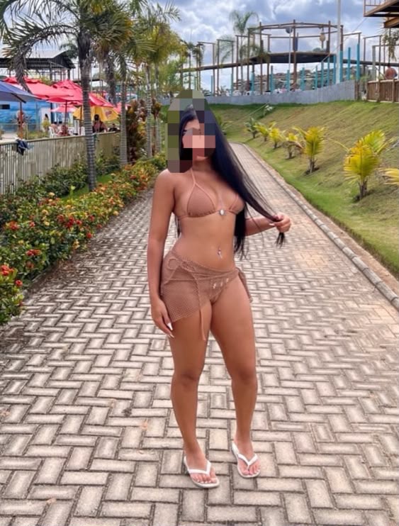 Lucia morena fiestera en Toledo polígono