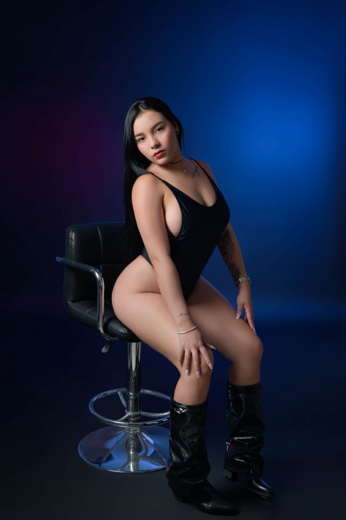 LLENAME DE TODO TU PLACER COLOMBIANA FIESTERA SEXY